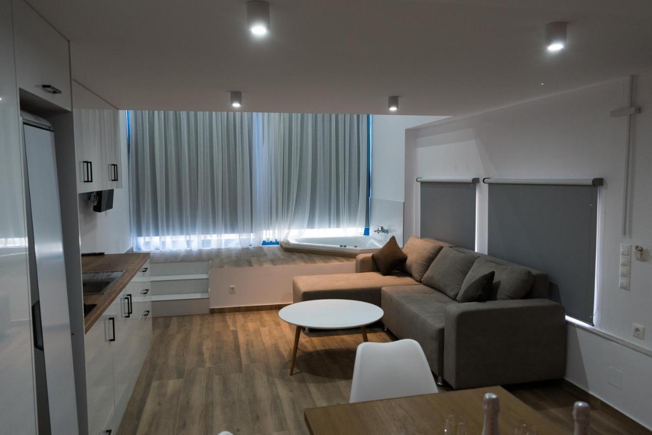 Gold Apartments Platanias Esterno foto