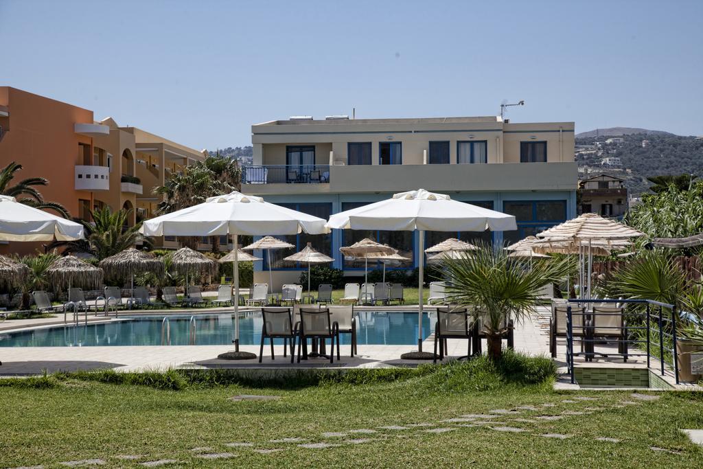 Gold Apartments Platanias Esterno foto