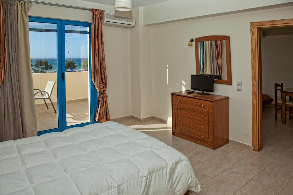 Gold Apartments Platanias Esterno foto