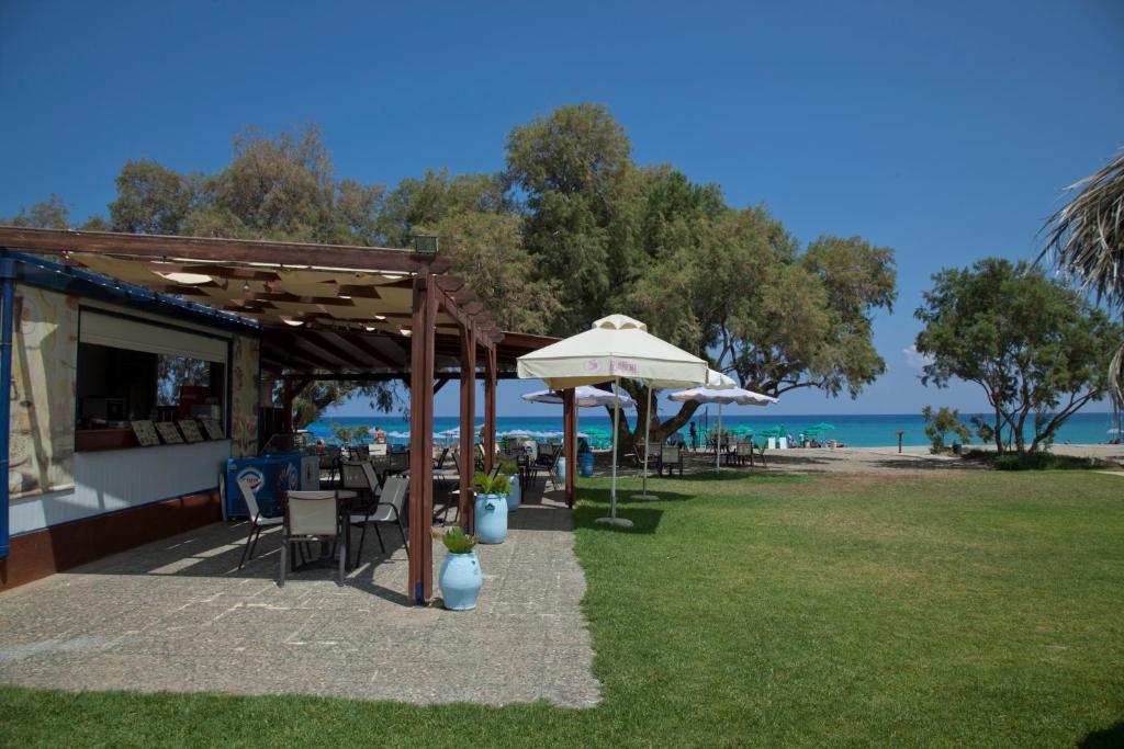 Gold Apartments Platanias Esterno foto