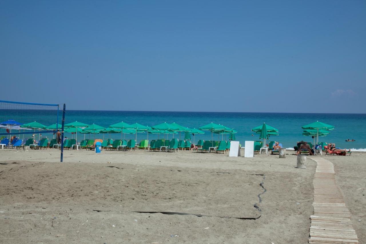 Gold Apartments Platanias Esterno foto